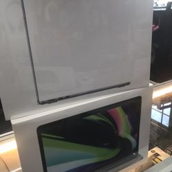 MacBook Pro M2 MacBook Air M2 Chip New Sealed No Credit Needed