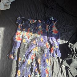 Vestido Corto Al Hombro