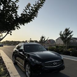 2011 Infiniti Fx35