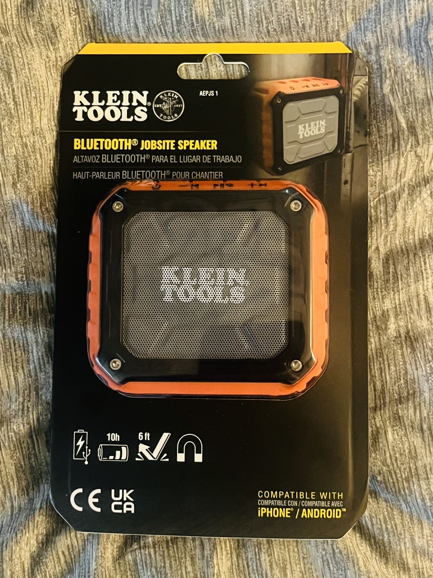 Klein Bluetooth speaker 