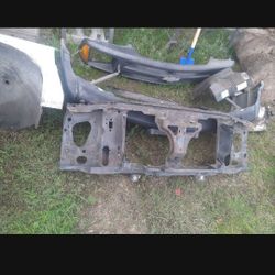 1997 Chevy S10 Radiator Support