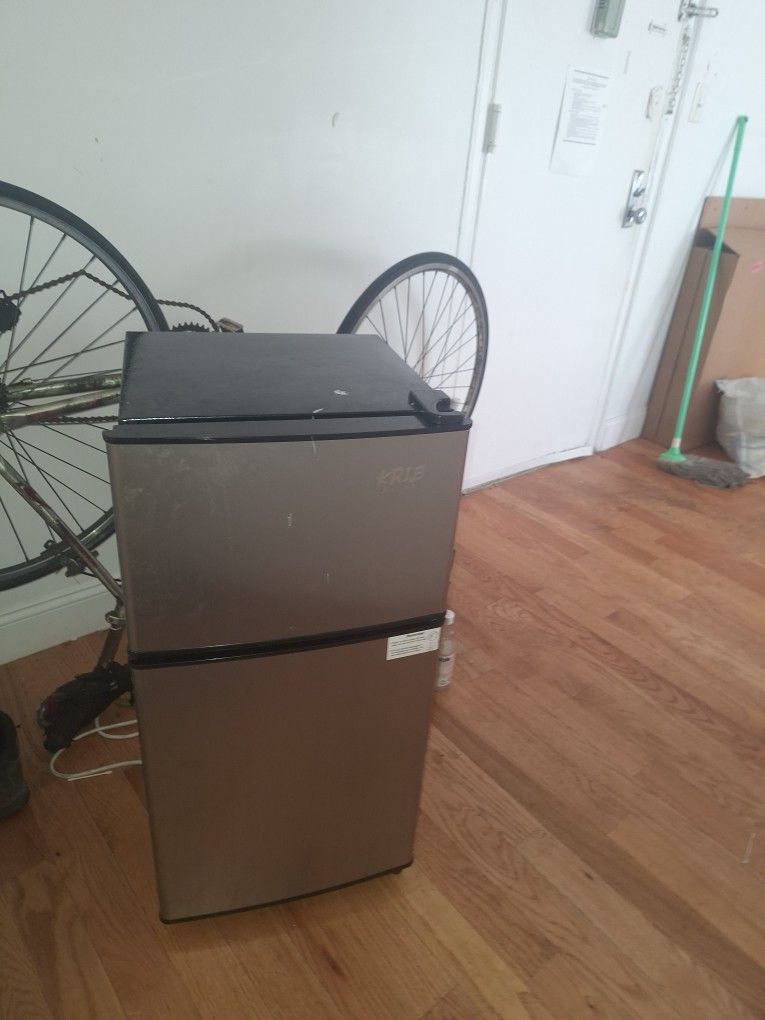 mini fridge
