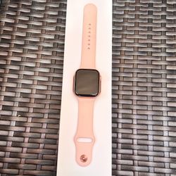 Apple Watch Series 4