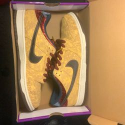 Nike SB city Of Cinema Dunks