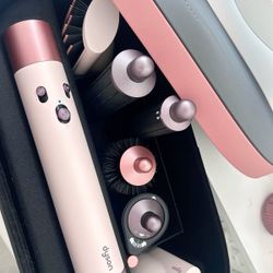 Dyson Airwrap i.d. ™ multi-styler and dryer Straight+Wavy (Ceramic Pink/Rose Gold)