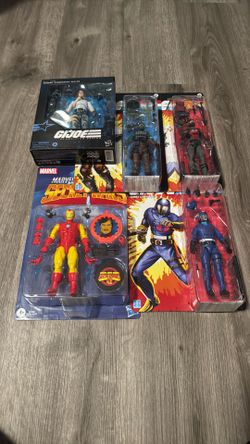 GI Joe Classified And Marvel Legends Figures