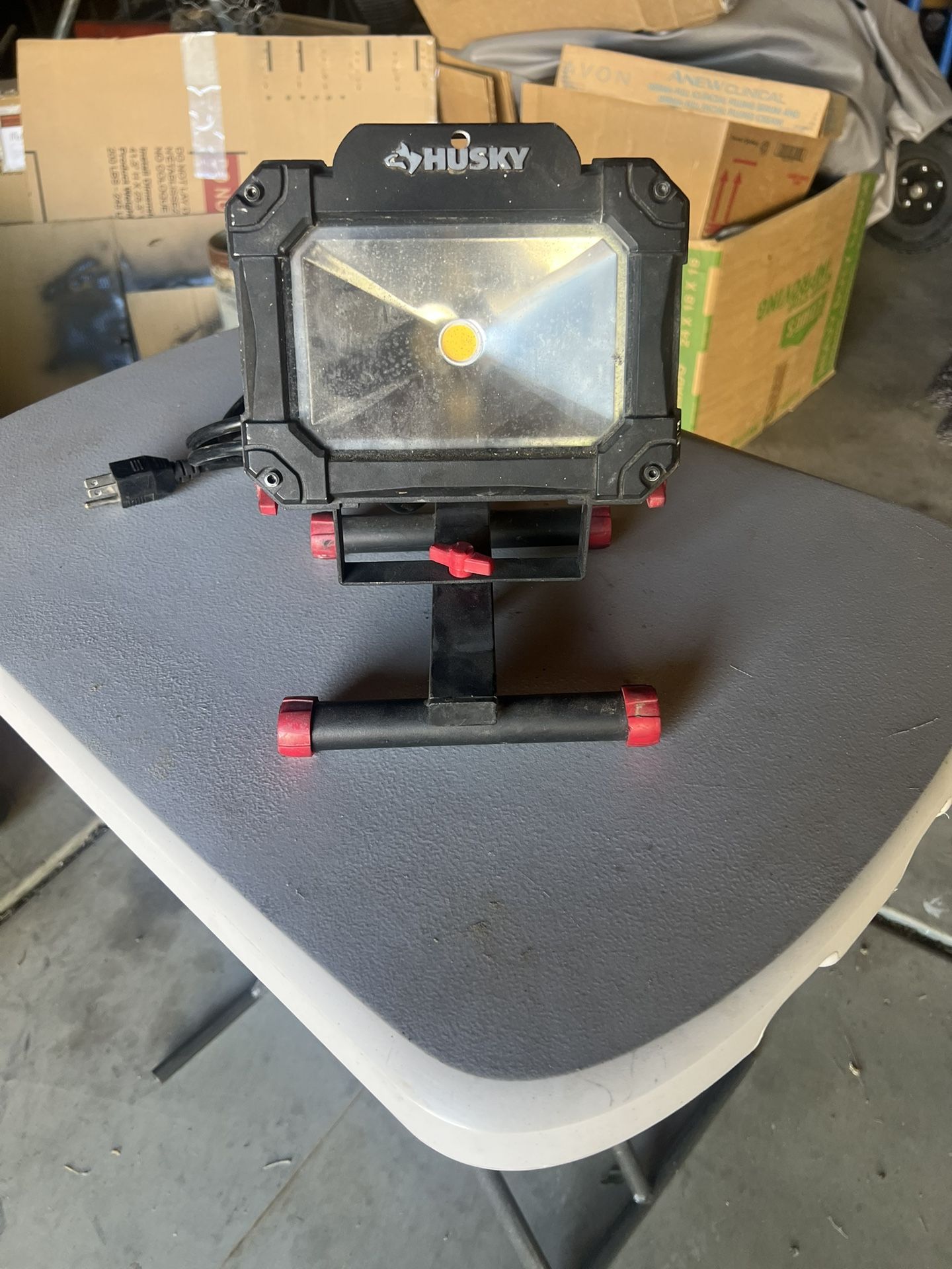 Husky Portable Work Light 