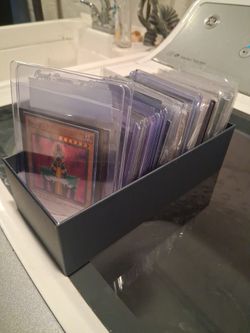 Yugioh holo lot over 200 cards