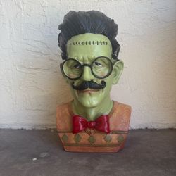 Frankenstein With Mustache Head statue 