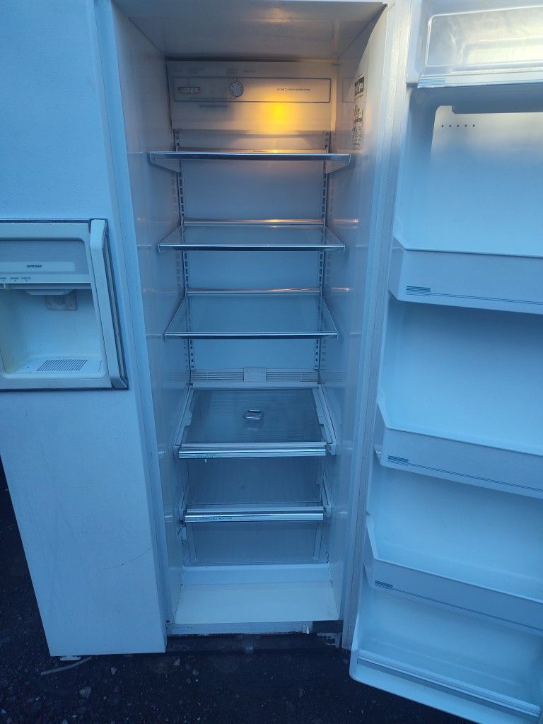 Hotpoint Double Door Fridge