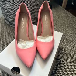 Matte pink aldo pumps
