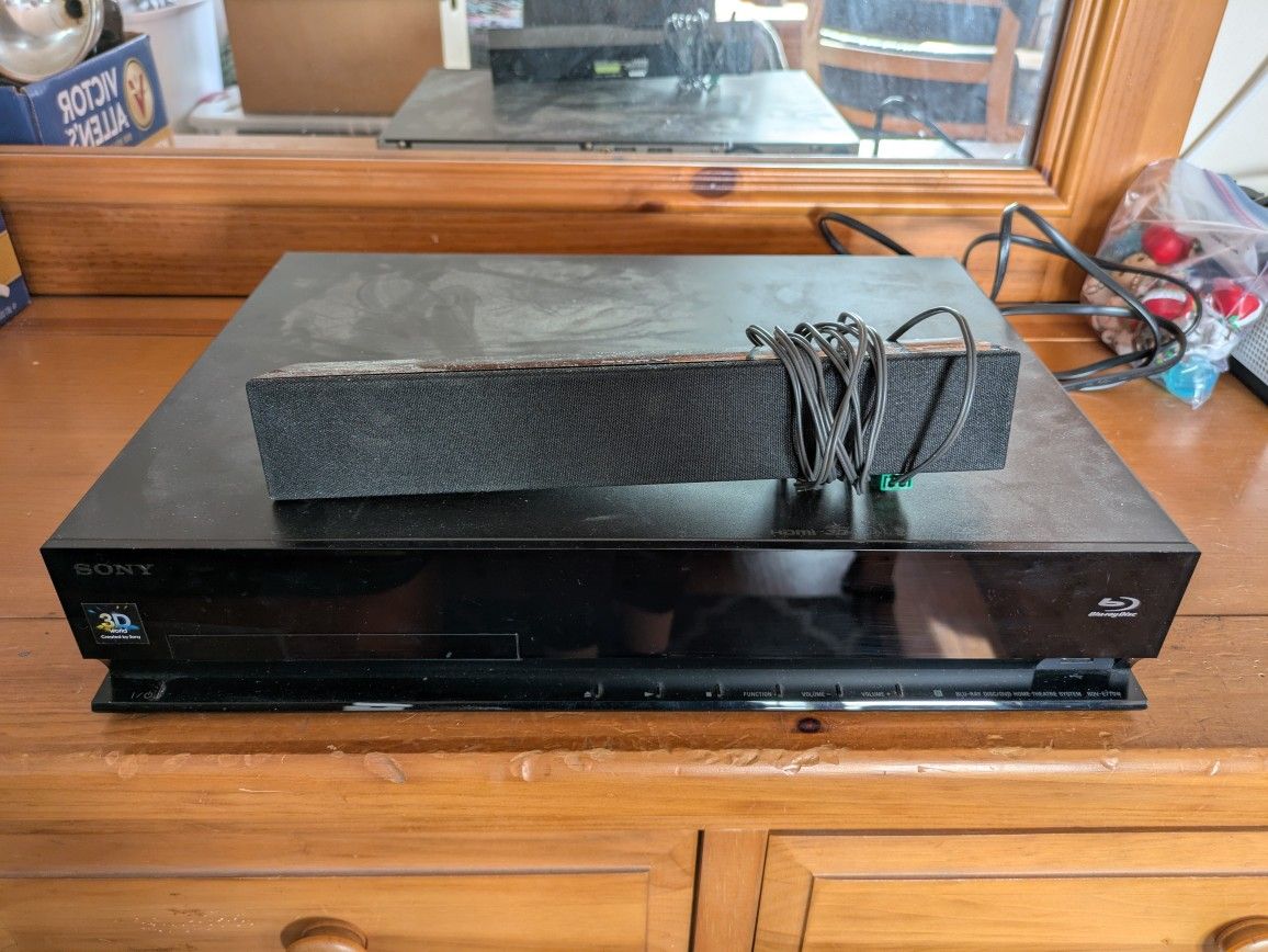 Sony BDV E770W Blu-ray Home Theatre System w/ Center Speaker
