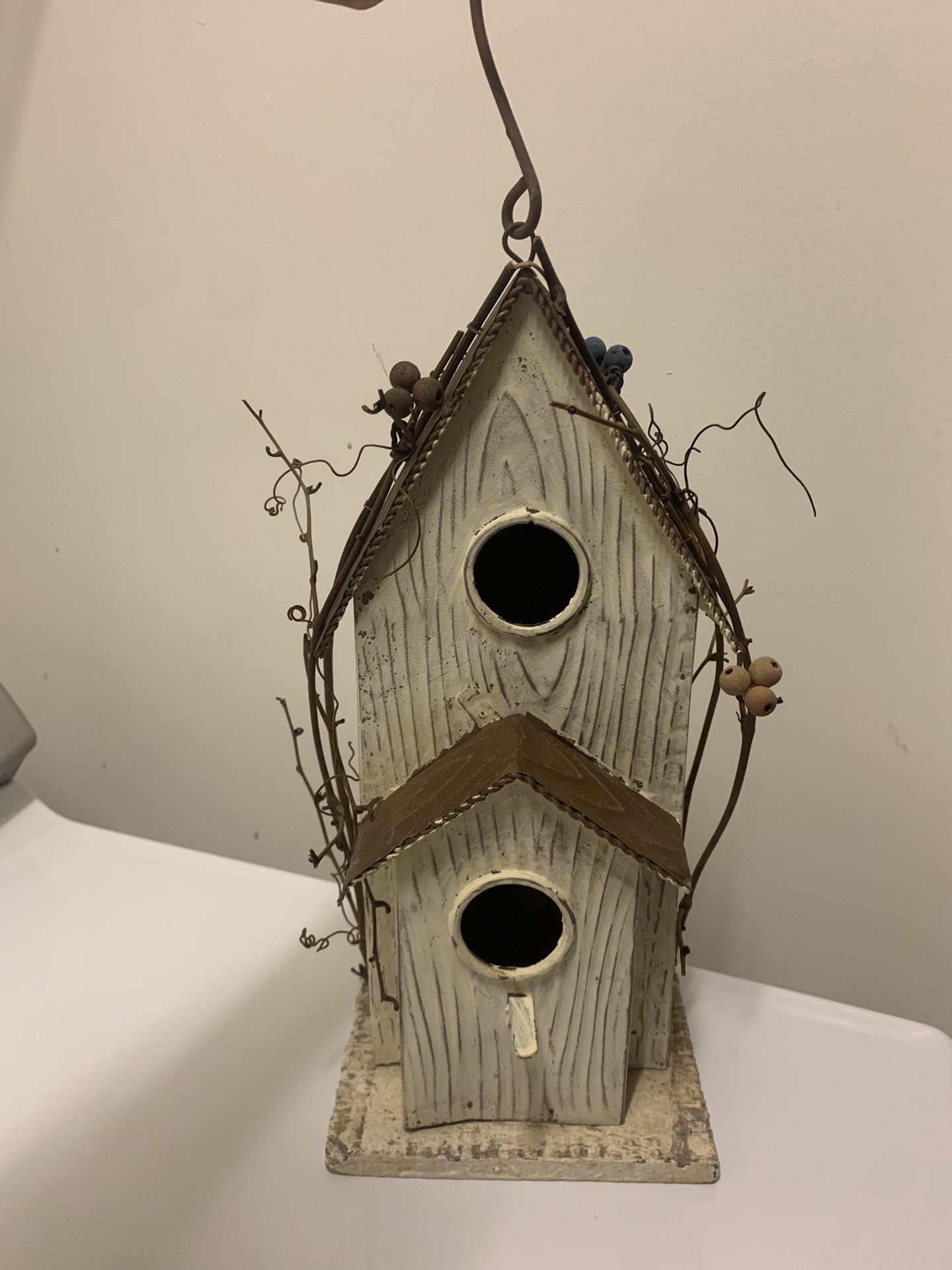 Brogan Metal Bird House for Hanging 🦜 🐦