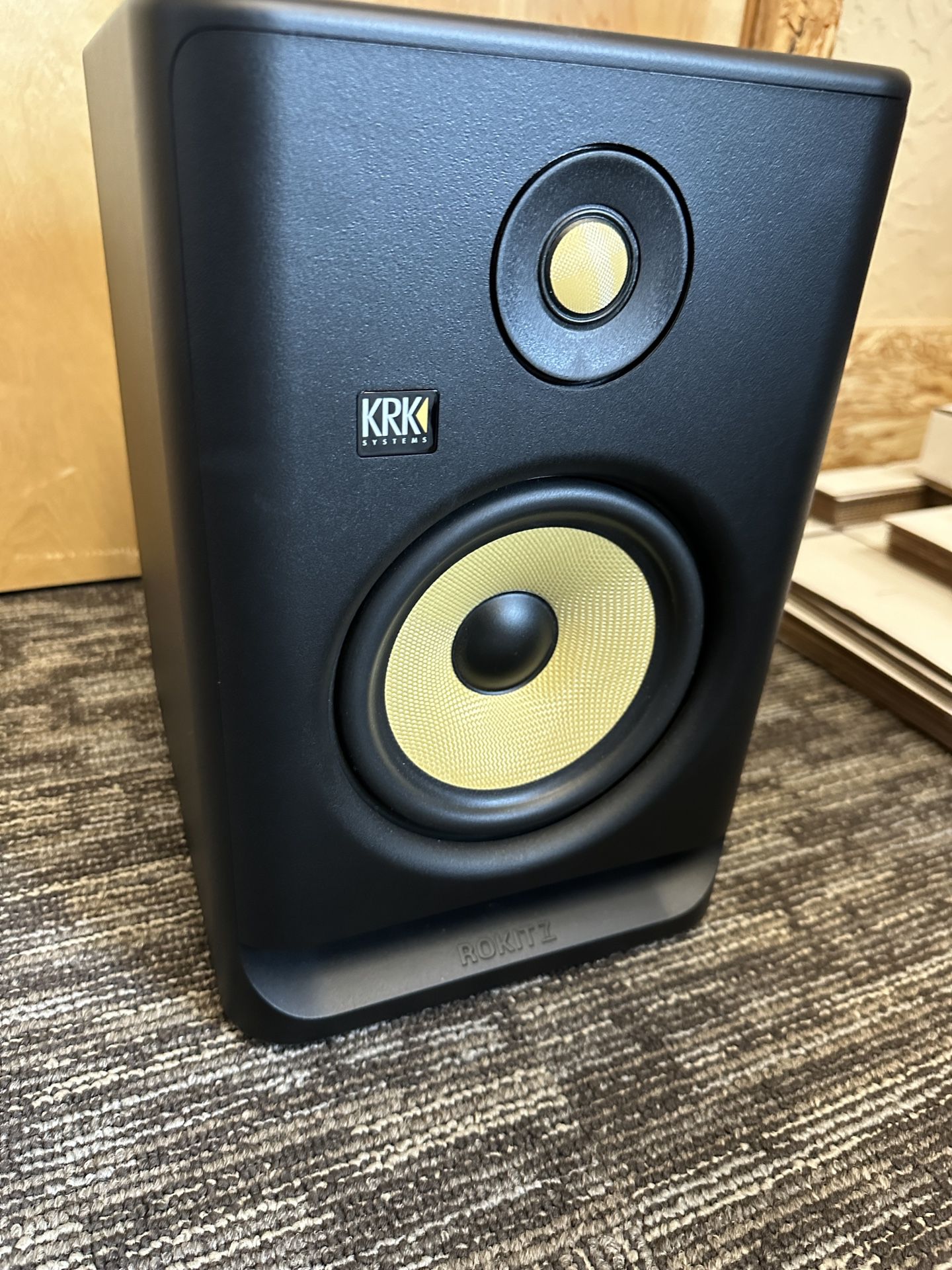 KRK ROKIT 7 G4 Studio monitor Speaker  - FOR PARTS