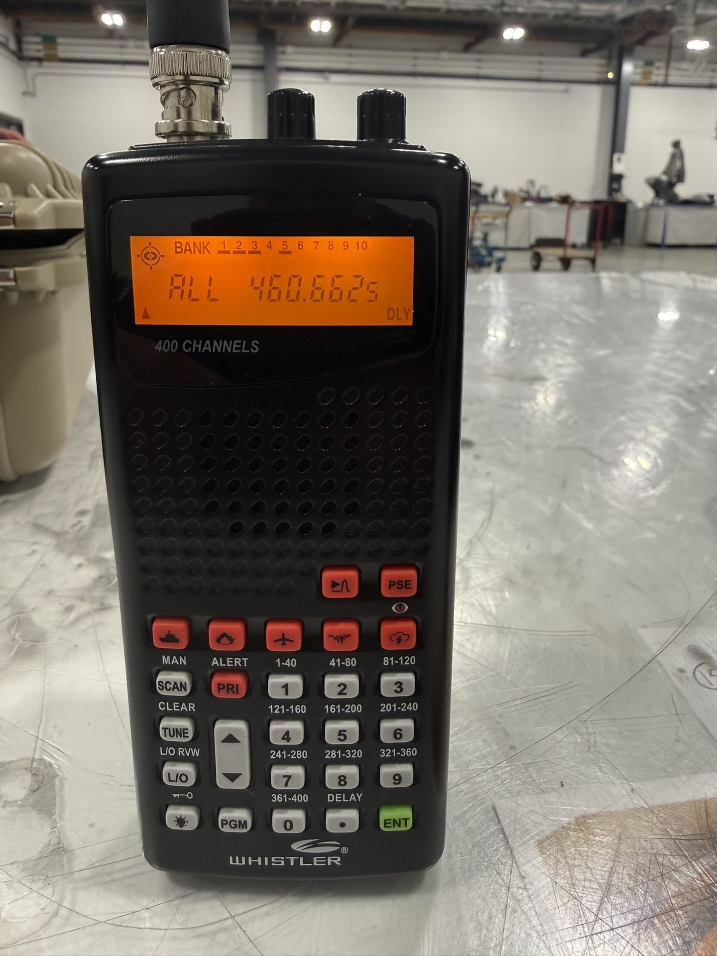 WHISTLER WS1010 RADIO SCANNER