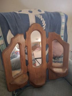 Mirror shadow box ?