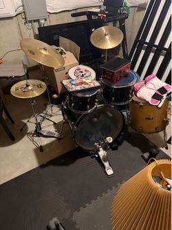 DRUM SET $200 OBO