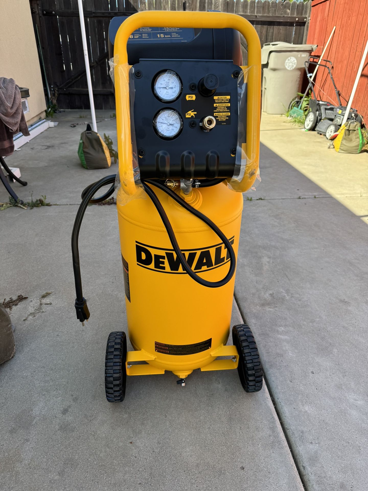 Dewalt air compressor 15 gallons