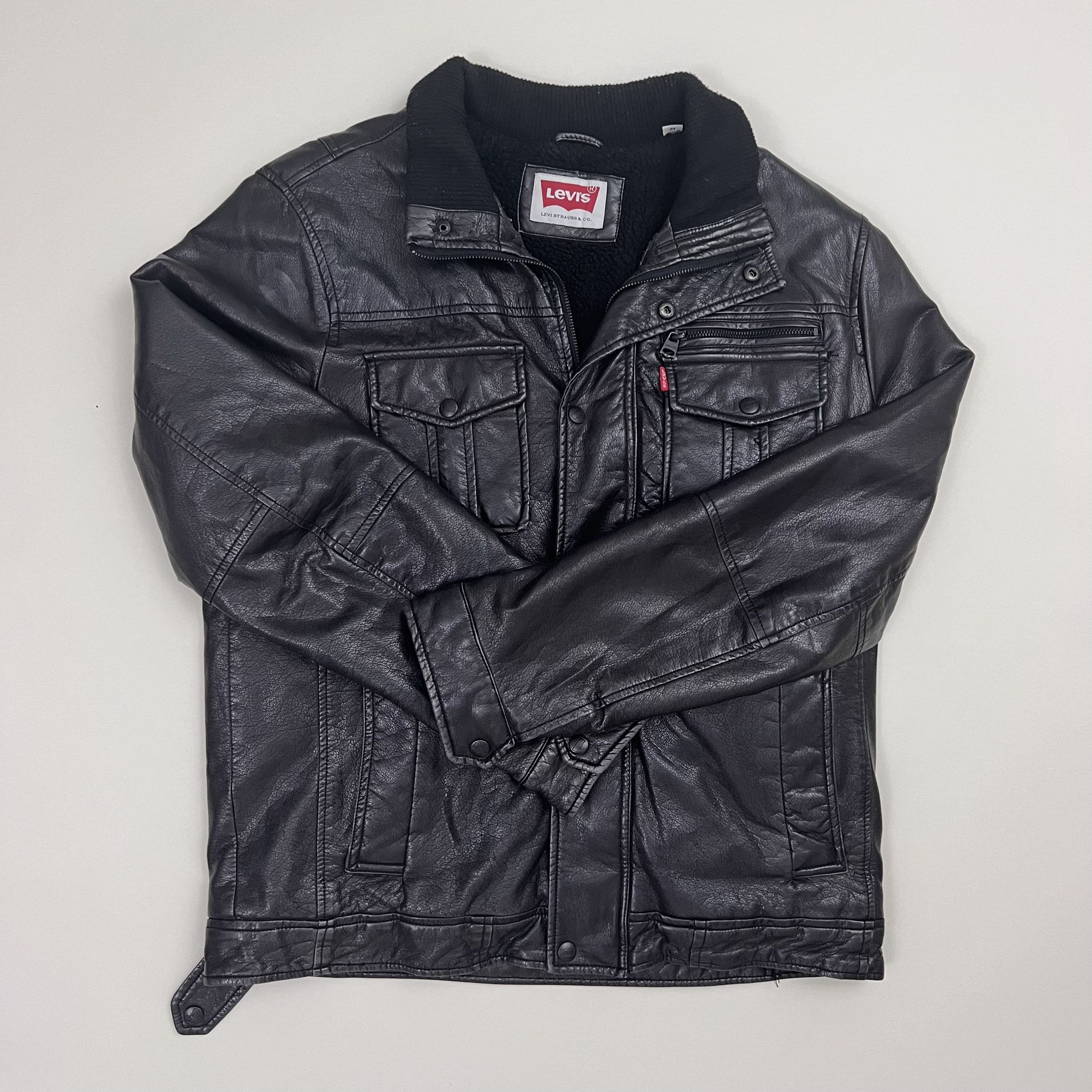 Levi's Men's Faux Leather Sherpa Lined Trucker Jacket Size M