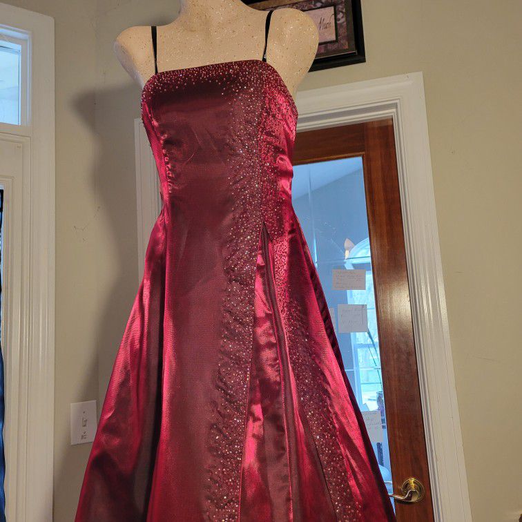 Burgundy Prom Dress Size 5/6