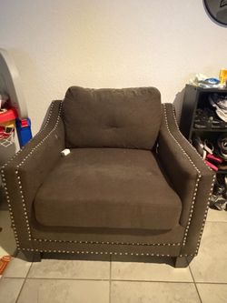 Single love seat