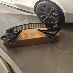 2020-2024 Cadillac CT5 lower grill & left & right fog light grill