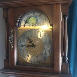 King Arthurs Grandfather Clock