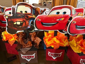 Lightning McQueen center pieces