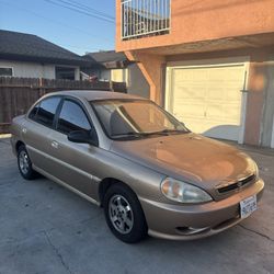 2001 KIA Rio