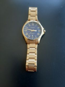 Citizen water resistant gold watch