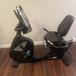 SOLE Exercise Bike