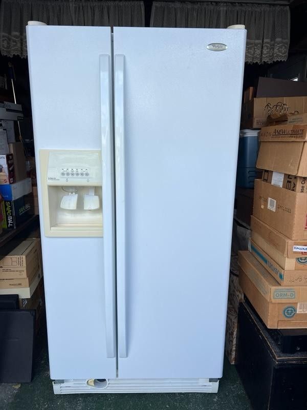 Whirpool Side By Side Refrigerator [White].