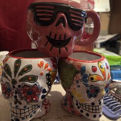 skull mugs