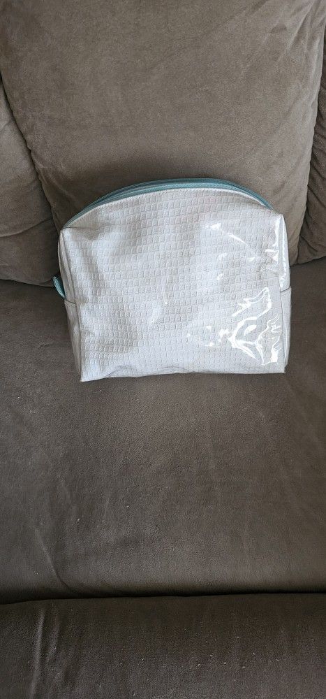 Estee Lauder Cosmetic Bag