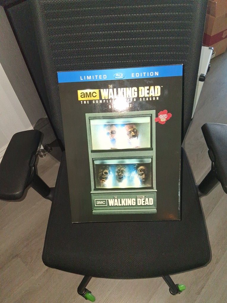 The Walking Dead Limted Editon 3rd Season 