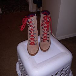 Gianni Bini/   lite brown Leather Boots