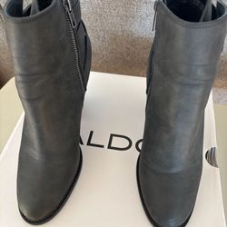 Women’s Boots