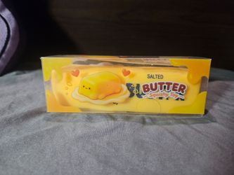 Crunchy butter squishy