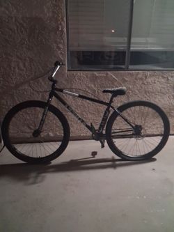 Wheelie bike