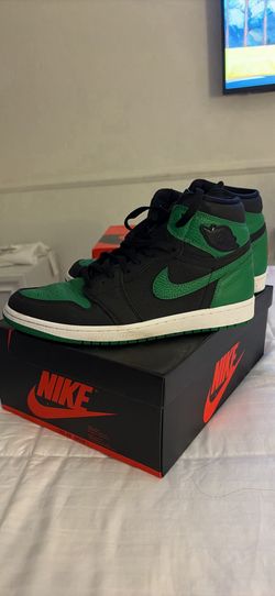 Air Jordan Retro 1 pine green OG Men’s size 11