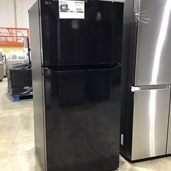 Top Freezer Refrigerator 