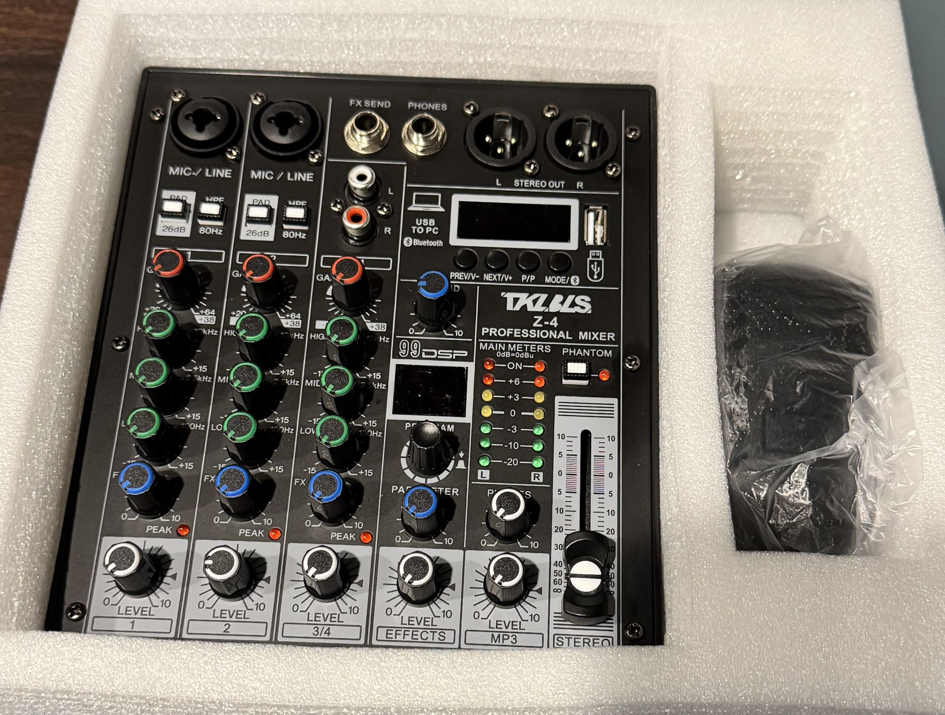 4 Channel Audio Mixer Brand New