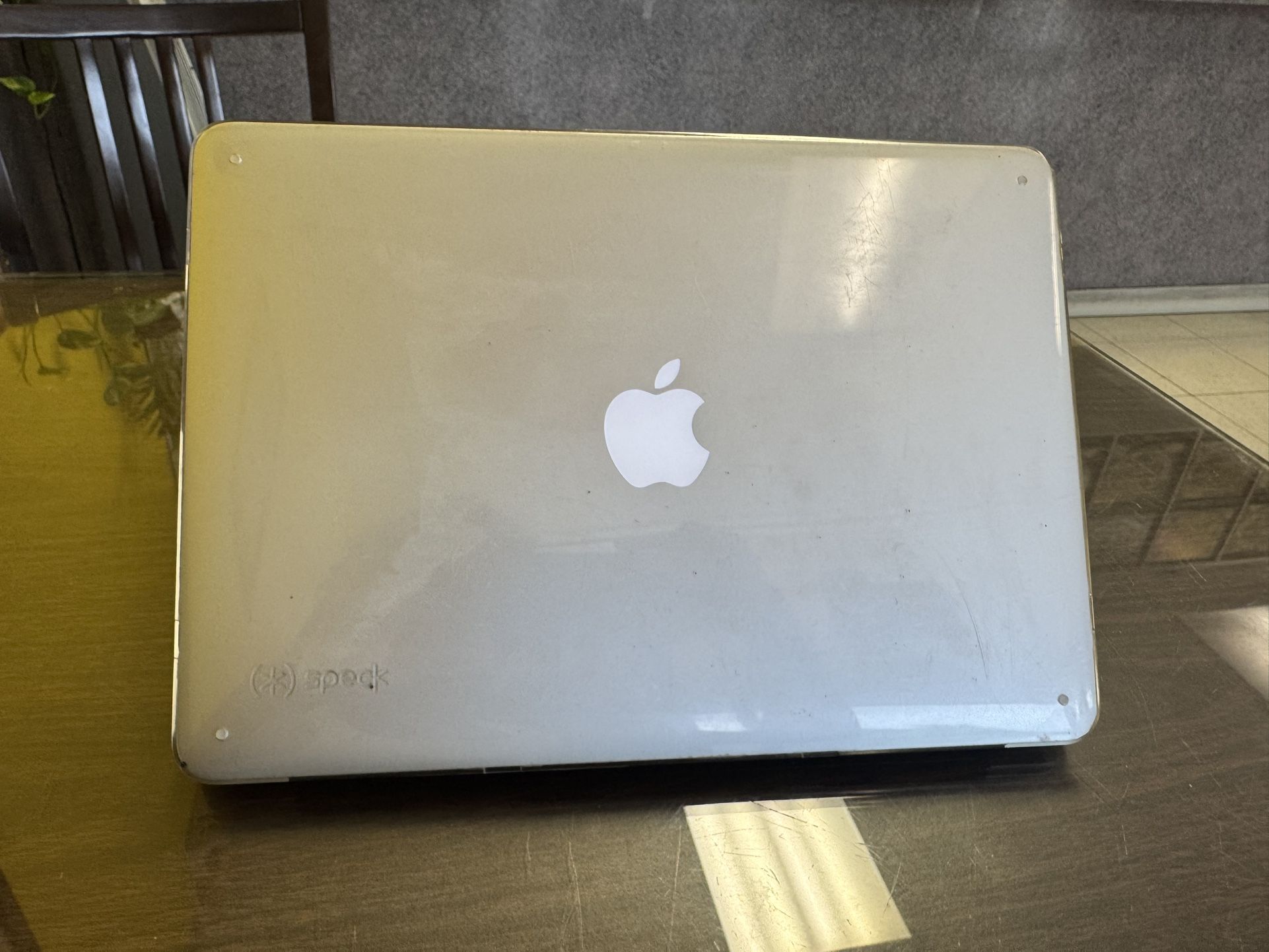 MacBook