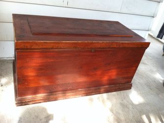 Antique Cedar Chest Hope Chest Large SALE