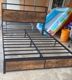QUEEN METAL BEDFRAME + DRESSER