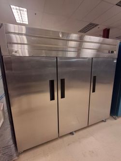 NSF 115v 3 door stainless steel cooler