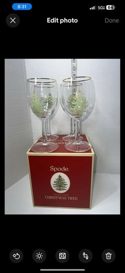Spode Christmas Tree 13 Ounces Wine Glasses with Gold Rims, Set of 4