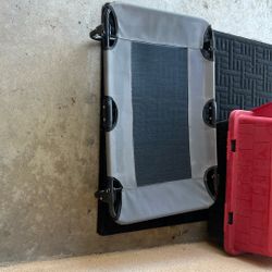 Folding Raised Pet Bed