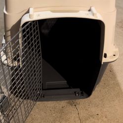 Portable dog crate