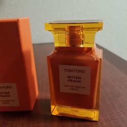 TOM FORD Bitter Peach Eau De Parfum Perfume/Cologne (Unisex)